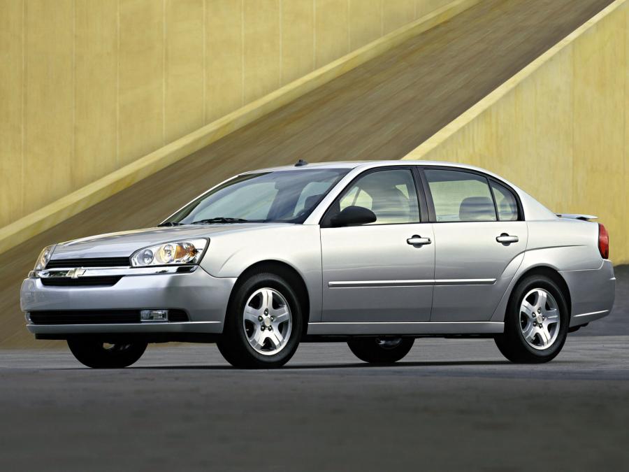  Chevrolet Malibu 2004 года  (фото 5 из 72)